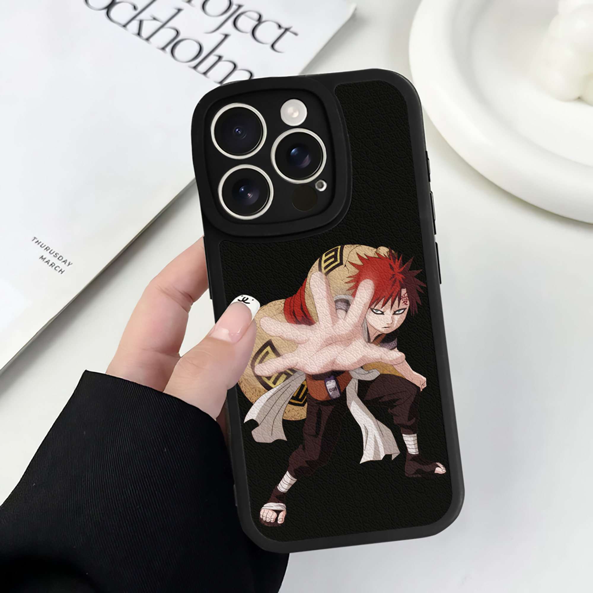 （画像用） NARUTO -ナルト- ガアラ Gaara 【iPhone 16シリーズ対応】シリコンスマホケース（レザー調） 材質：シリコン